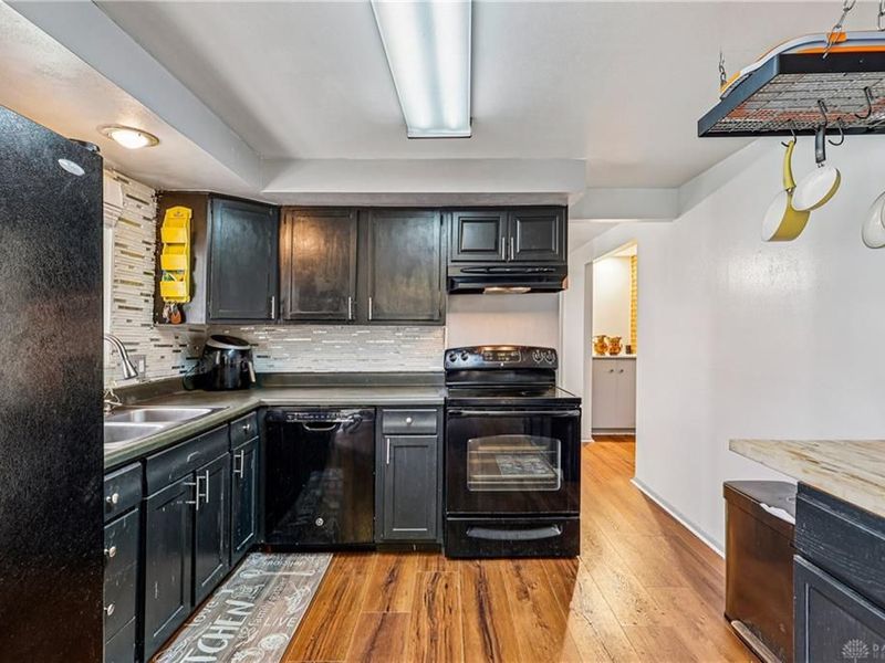 4512 Sydenham Road, Englewood, OH 45322 Photo 17