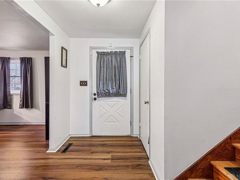 4512 Sydenham Road, Englewood, OH 45322 Photo 21