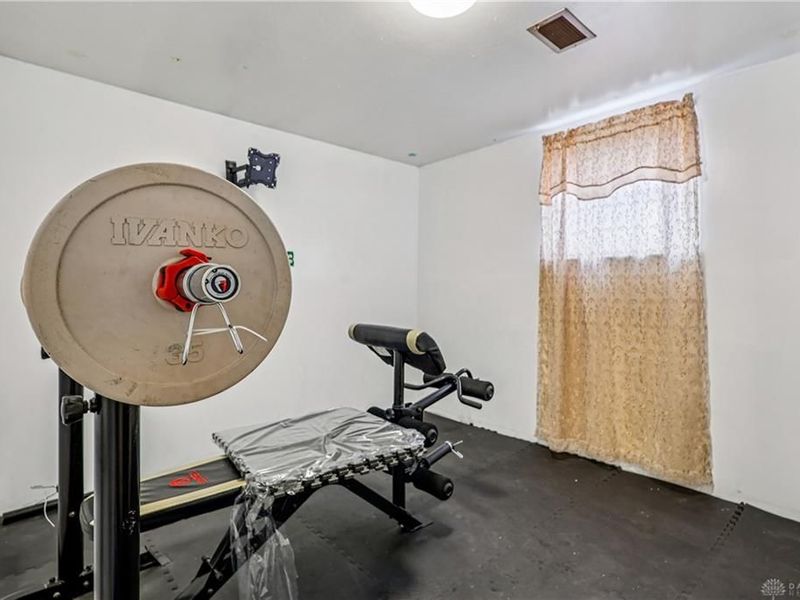 4512 Sydenham Road, Englewood, OH 45322 Photo 33