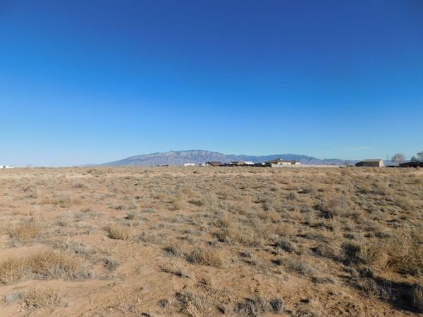 606 Inca Road SE, Rio Rancho, NM 87124