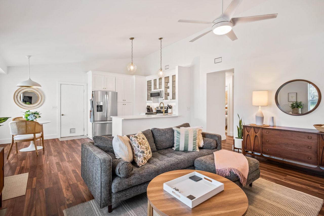 1131 Bellwood Road Photo 14