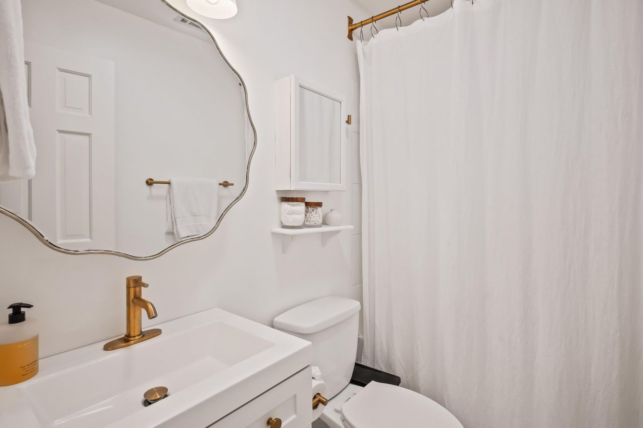 1131 Bellwood Road Photo 19