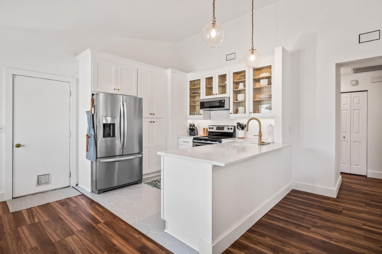 1131 Bellwood Road Photo 7