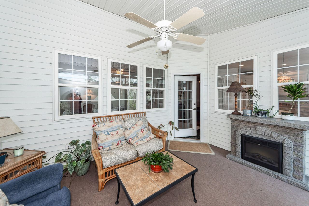 120 Innisbrook Bend Photo 19