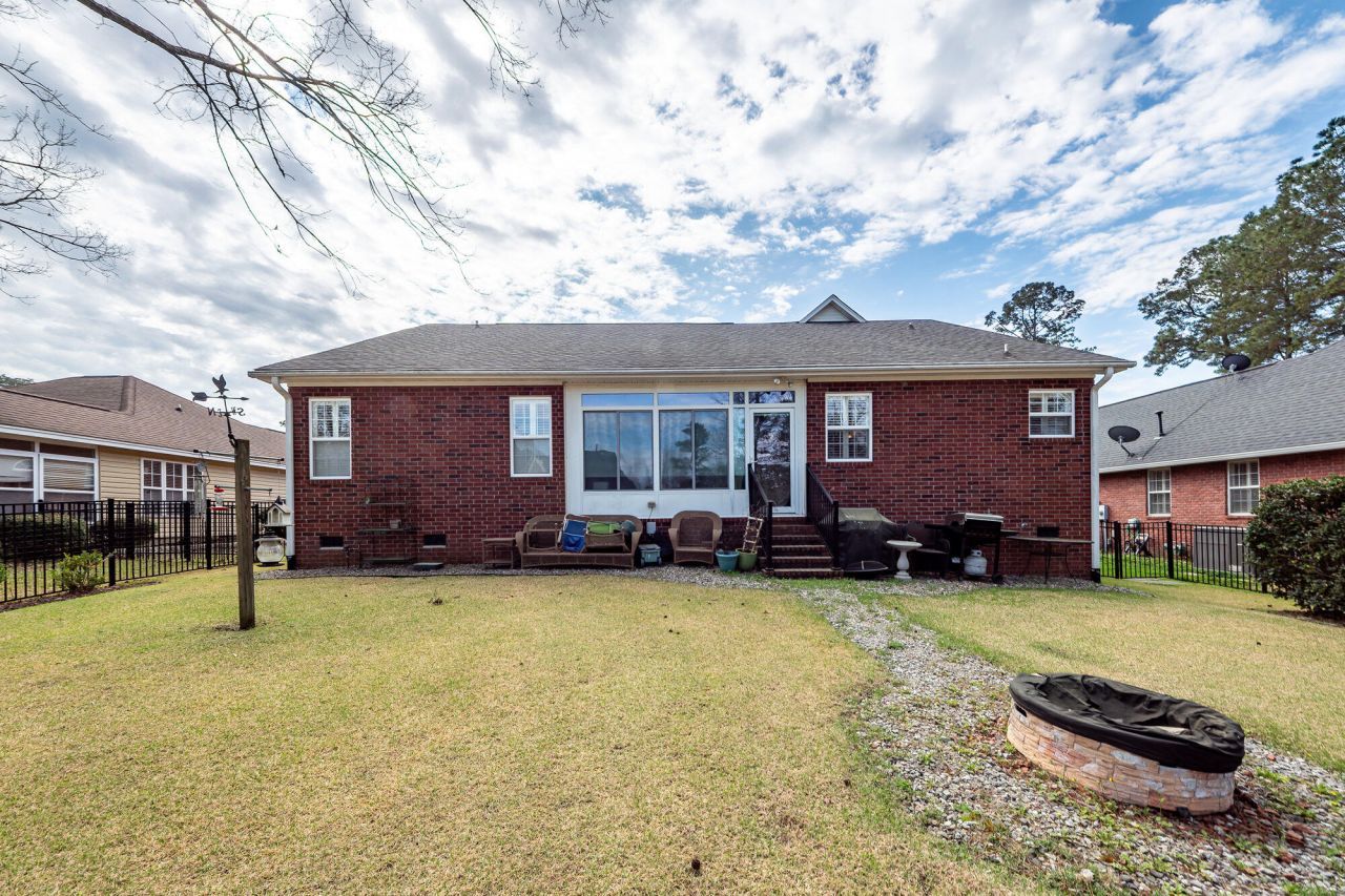 120 Innisbrook Bend Photo 24