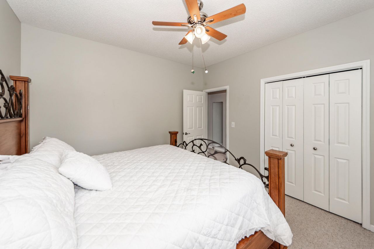 120 Innisbrook Bend Photo 38