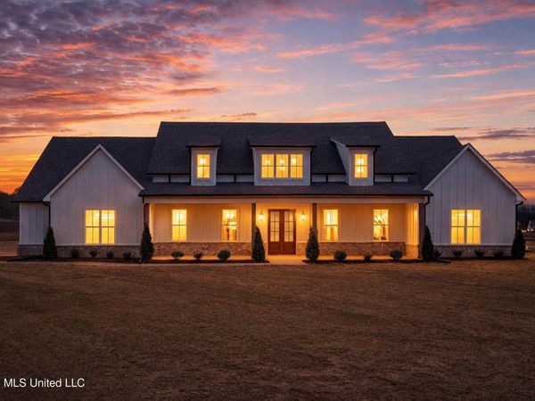 5112 Grays Valley Drive, Hernando, MS 38632