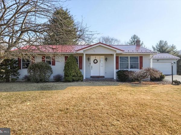 4039 ROUTE 235 , MC ALISTERVILLE, PA 17049