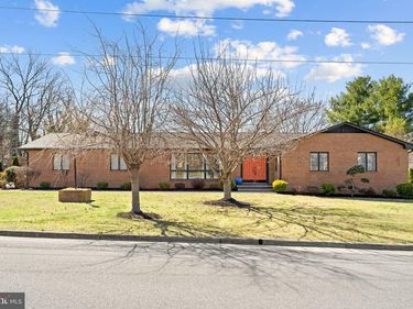 1317 CAROLINE STREET, WINCHESTER, VA 22601