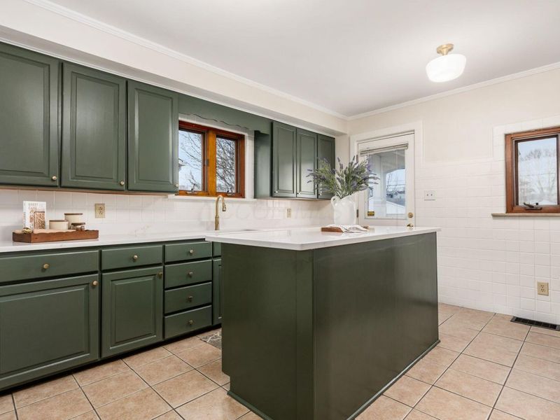 1365 Elmwood Avenue, Columbus, OH 43212 Photo 13