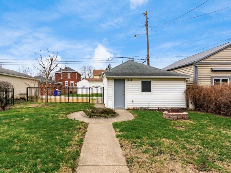 1365 Elmwood Avenue, Columbus, OH 43212 Photo 25