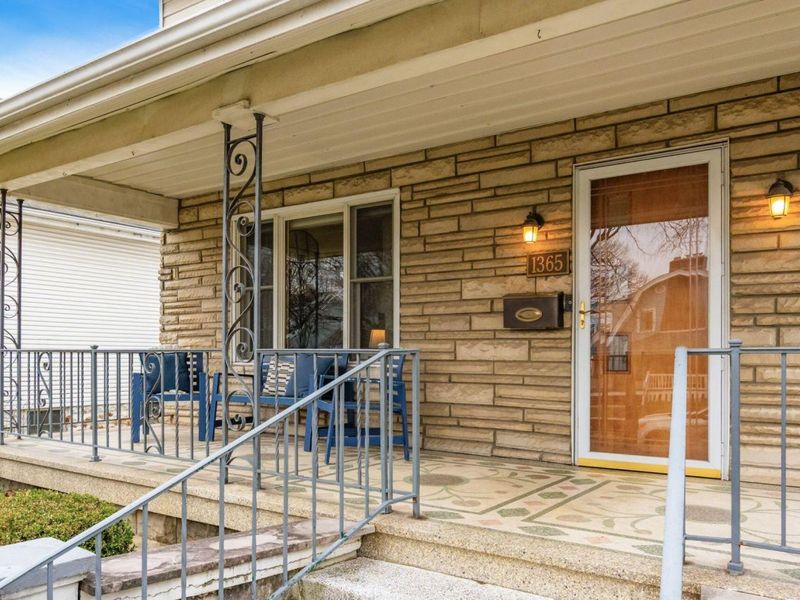 1365 Elmwood Avenue, Columbus, OH 43212 Photo 3