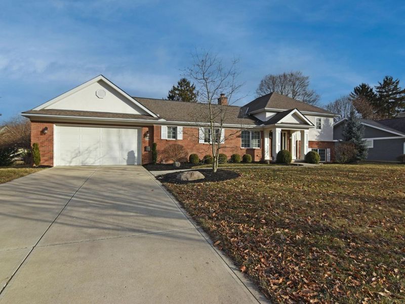 3418 Sunningdale Way, Columbus, OH 43221 Photo 9