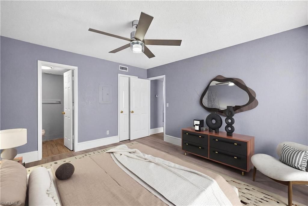 4617 Bayshore Dr , Unit H4, Naples, FL 34112 Photo