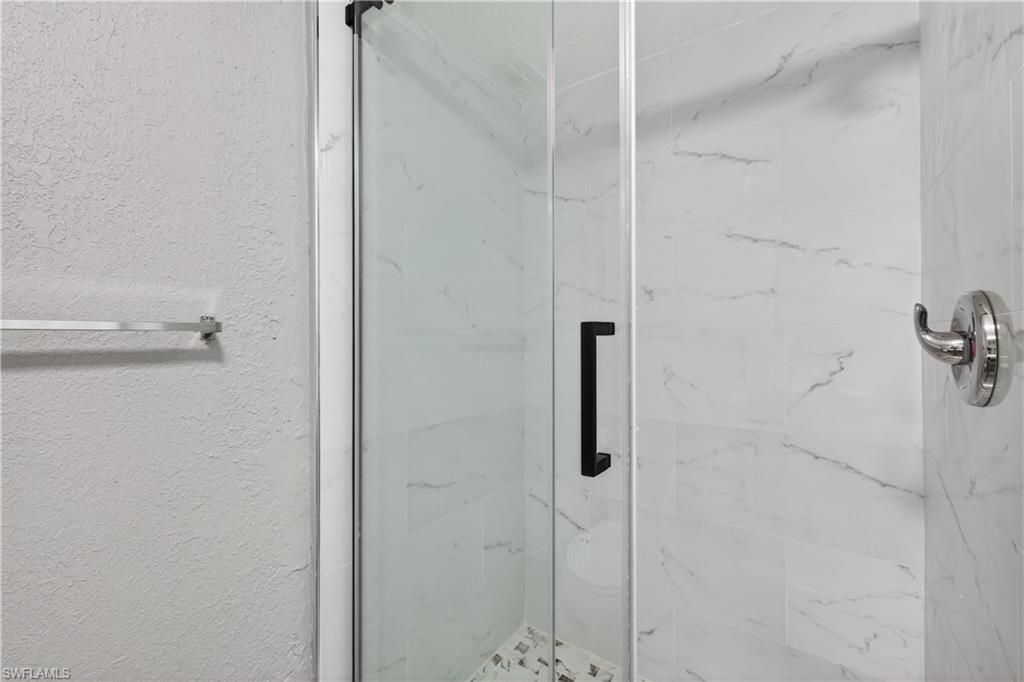 4617 Bayshore Dr , Unit H4, Naples, FL 34112 Photo