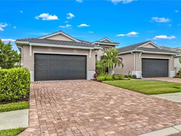 9032 Saint Lucia DR , NAPLES, FL 34114