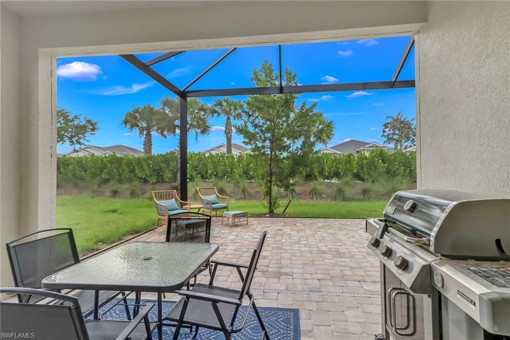 9032 Saint Lucia Dr, Naples, FL 34114 Photo