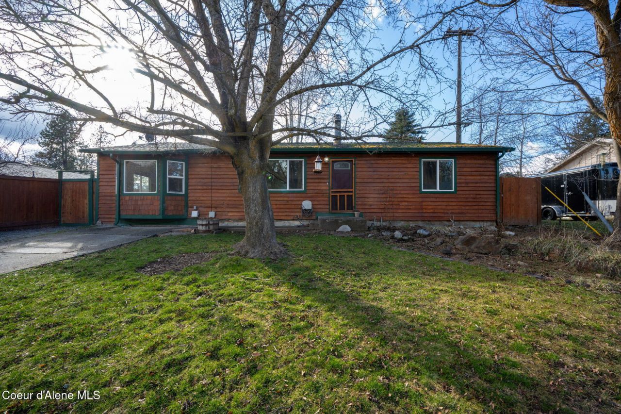 2819 N 17th ST  primary photo