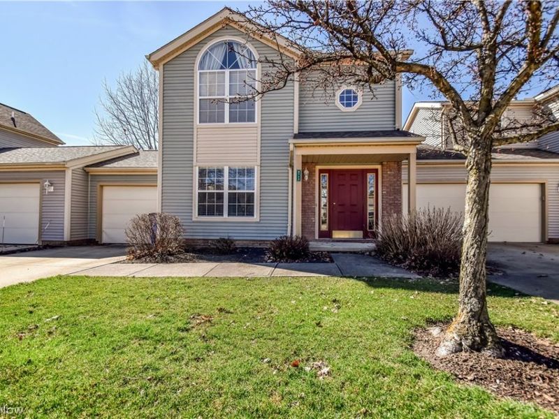 8712 Elmdale Trce, Macedonia, OH 44056 Photo 1