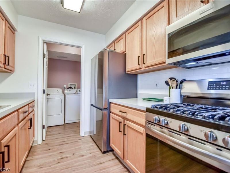 8712 Elmdale Trce, Macedonia, OH 44056 Photo 18