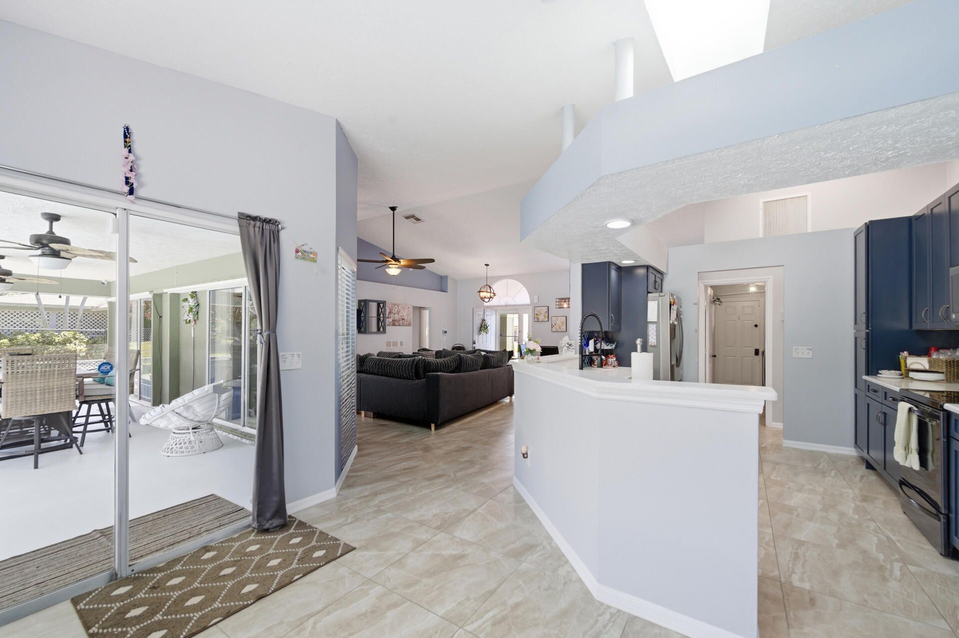 2537 SE Hallahan St, Port Saint Lucie, FL 34952 Photo