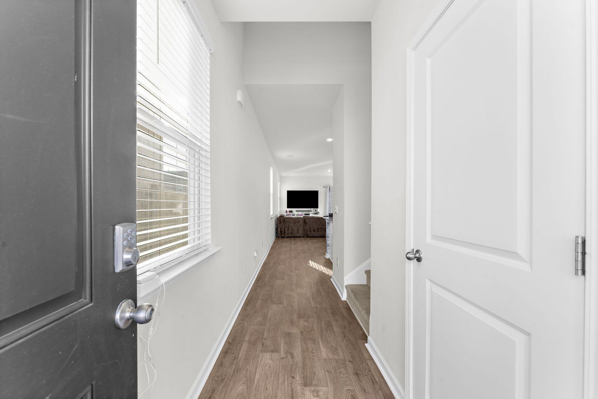 119 Green Passage Lane Photo 5