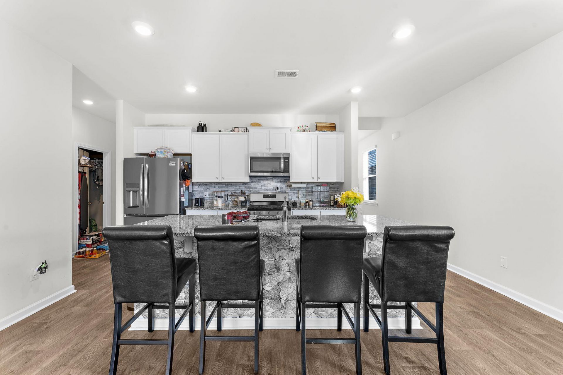 119 Green Passage Lane Photo 8