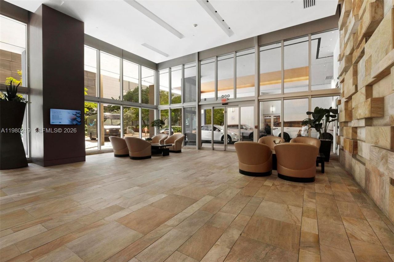 55 SE 6th St, Unit 3102, Miami, FL 33131 Photo