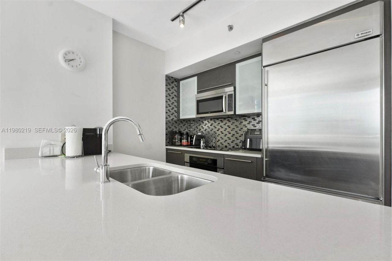 55 SE 6th St, Unit 3102, Miami, FL 33131 Photo