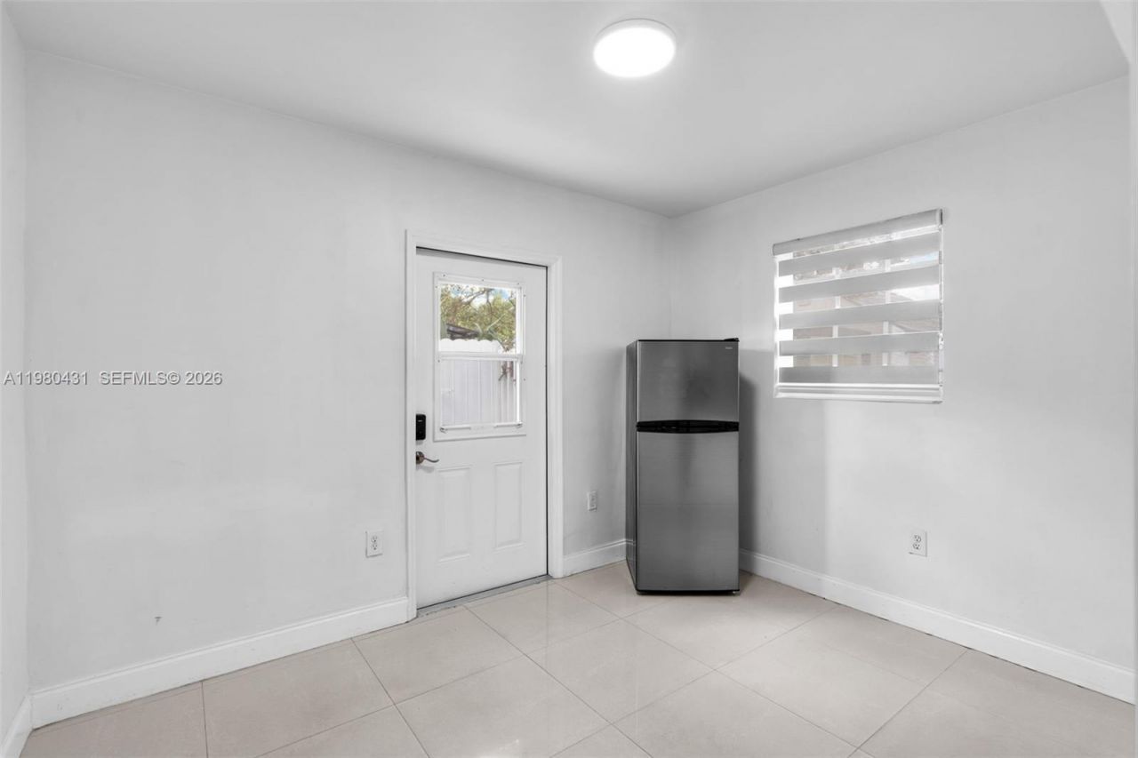 1210 N 71st Ave, Hollywood, FL 33024 Photo