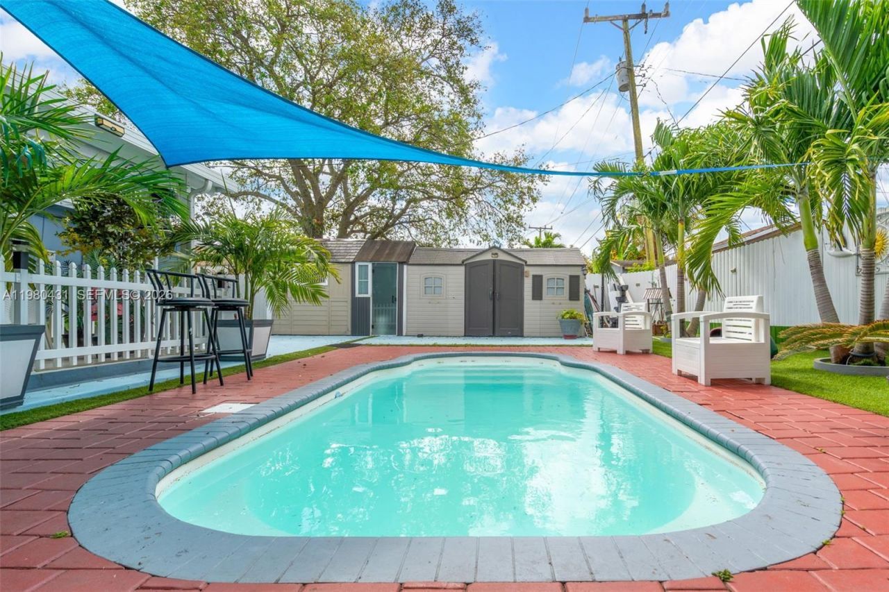 1210 N 71st Ave, Hollywood, FL 33024 Photo