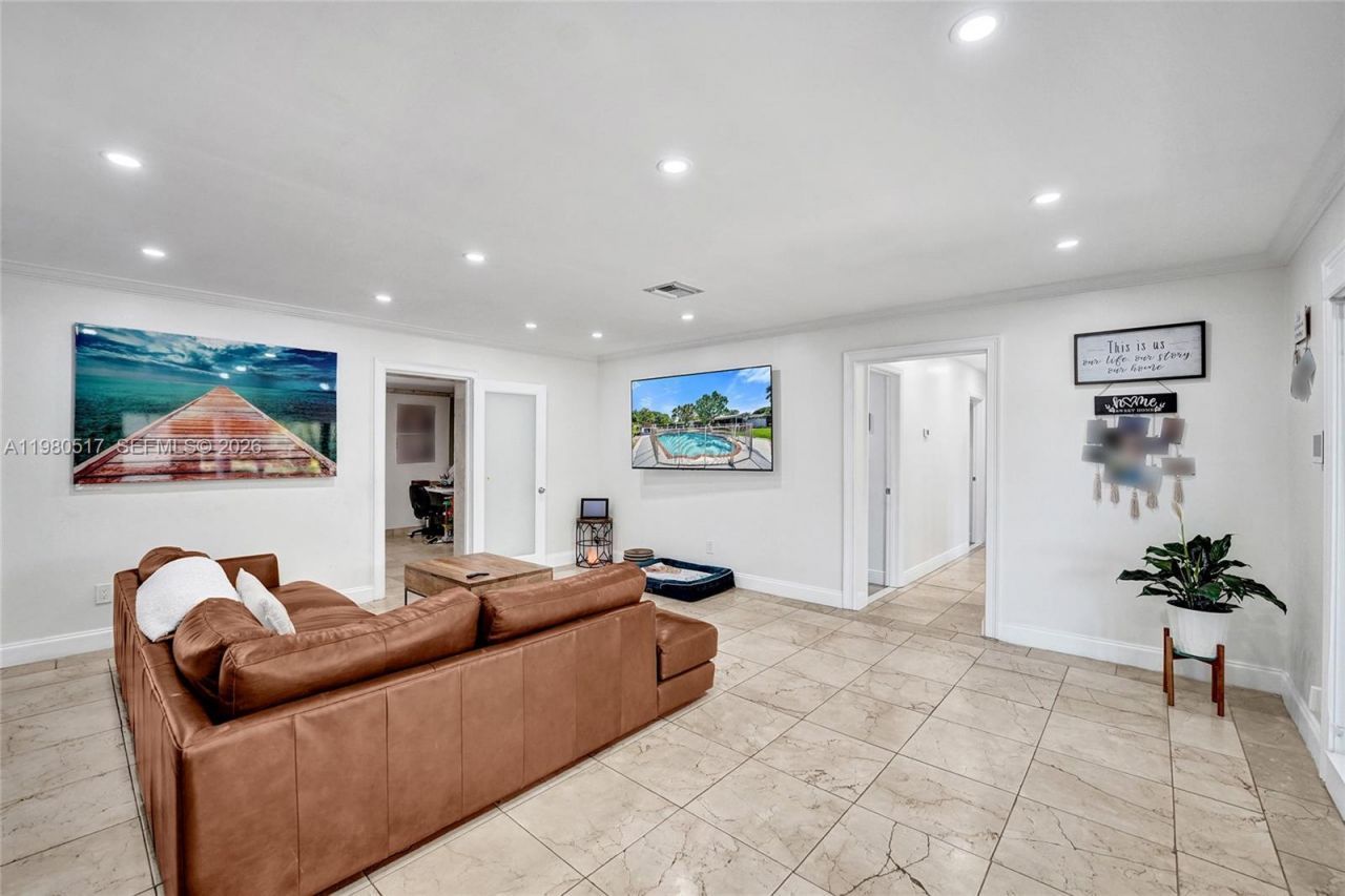 1015 S 14th Ave, Hollywood, FL 33020 Photo