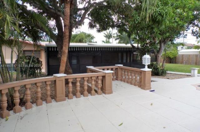 1015 S 14th Ave, Hollywood, FL 33020 Photo