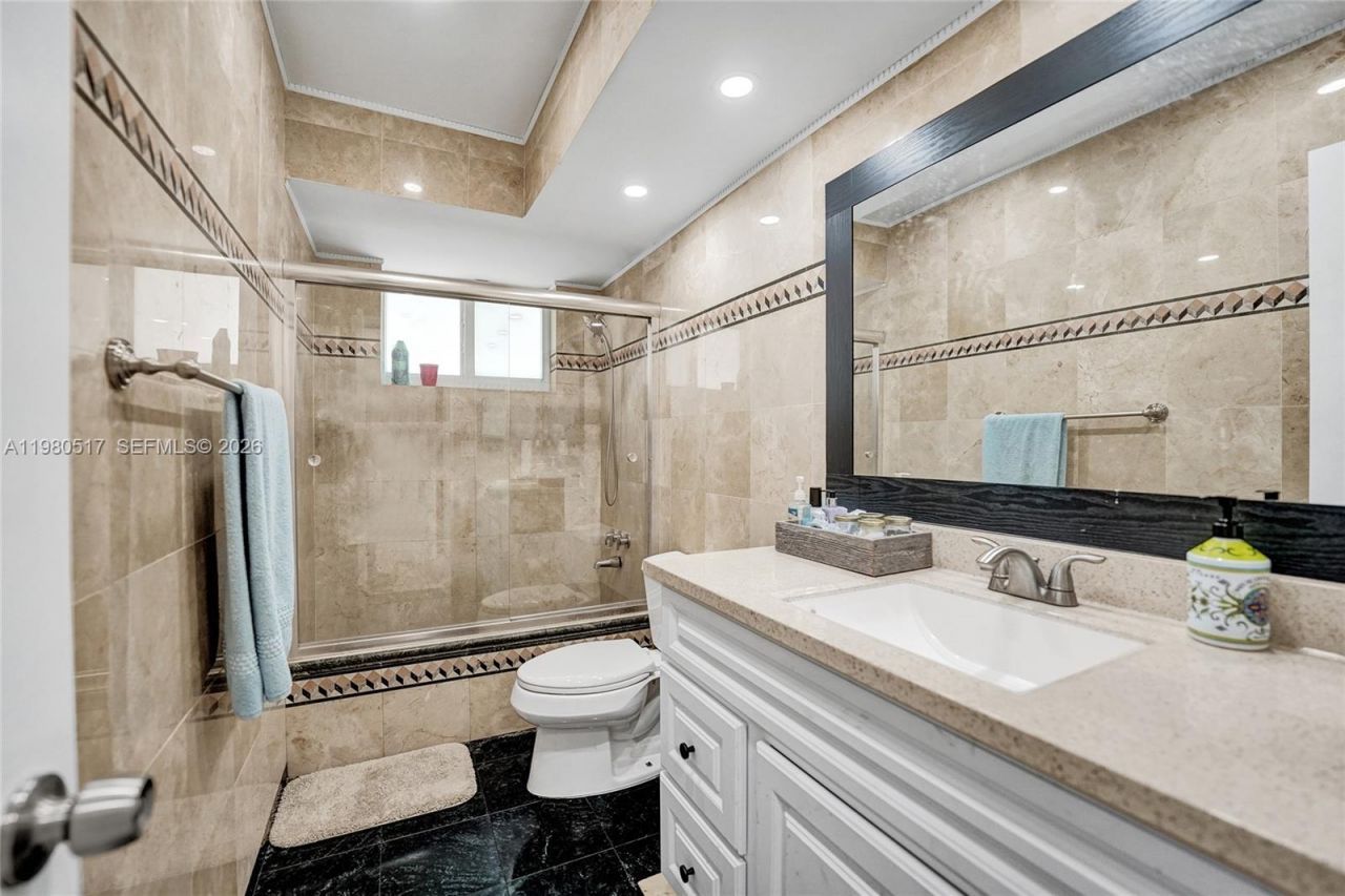 1015 S 14th Ave, Hollywood, FL 33020 Photo