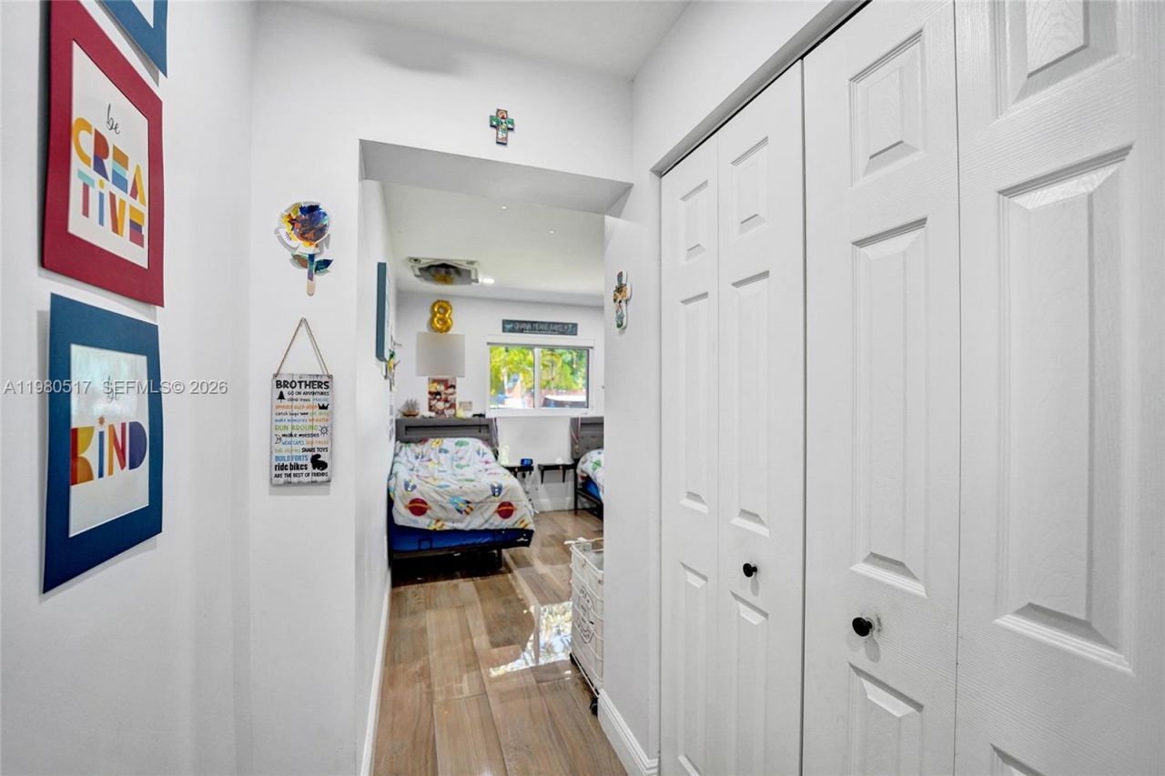 1015 S 14th Ave, Hollywood, FL 33020 Photo