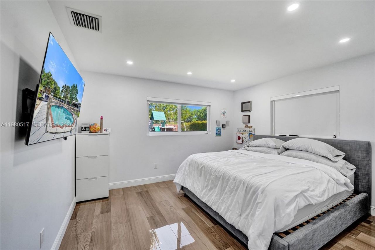 1015 S 14th Ave, Hollywood, FL 33020 Photo