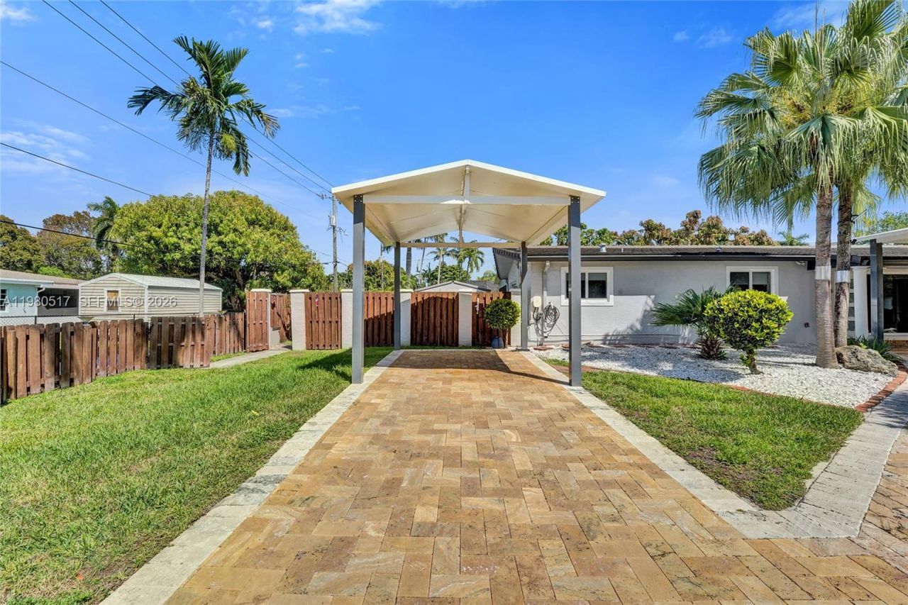 1015 S 14th Ave, Hollywood, FL 33020 Photo