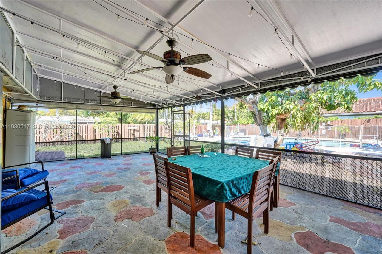 1015 S 14th Ave, Hollywood, FL 33020 Photo