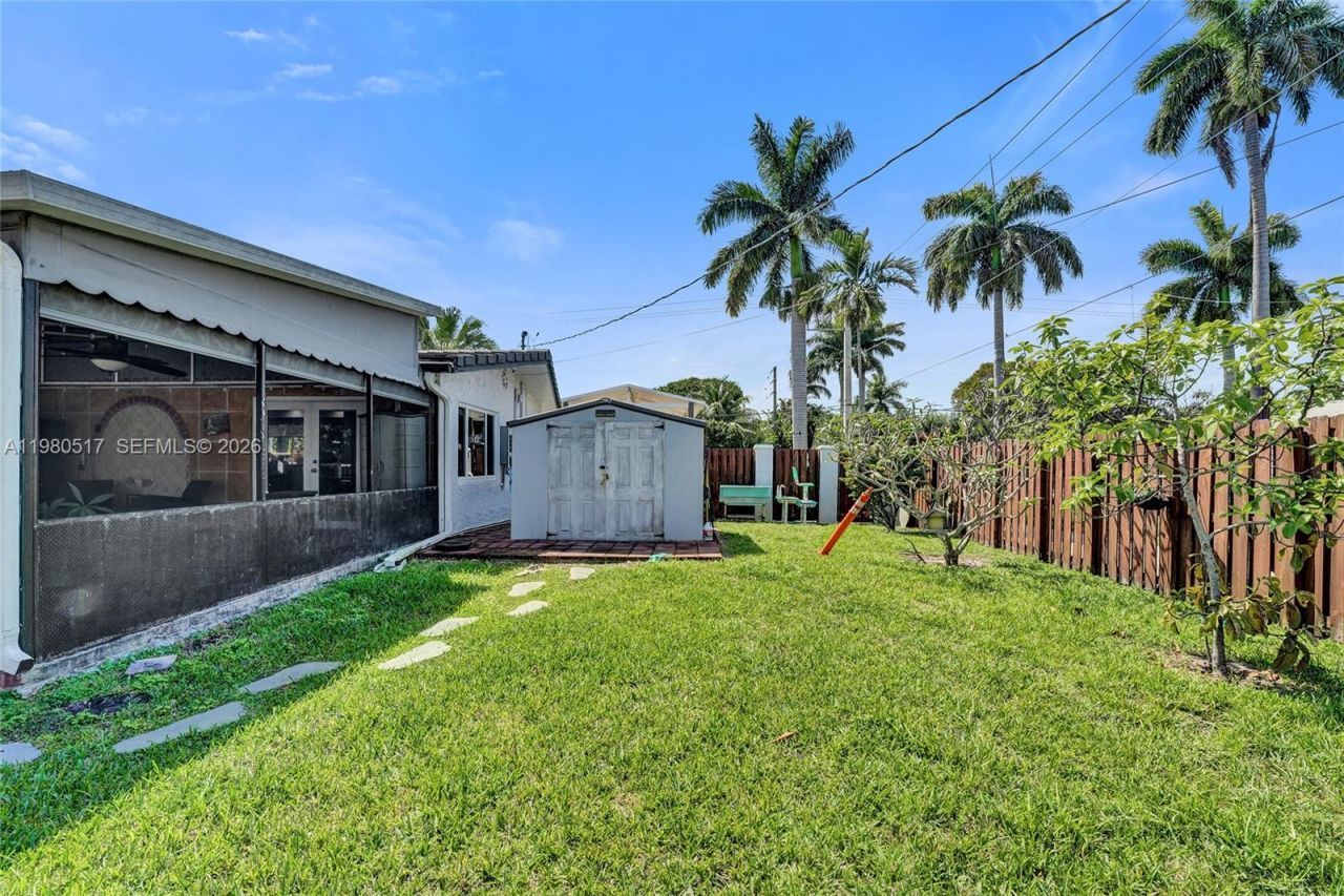 1015 S 14th Ave, Hollywood, FL 33020 Photo