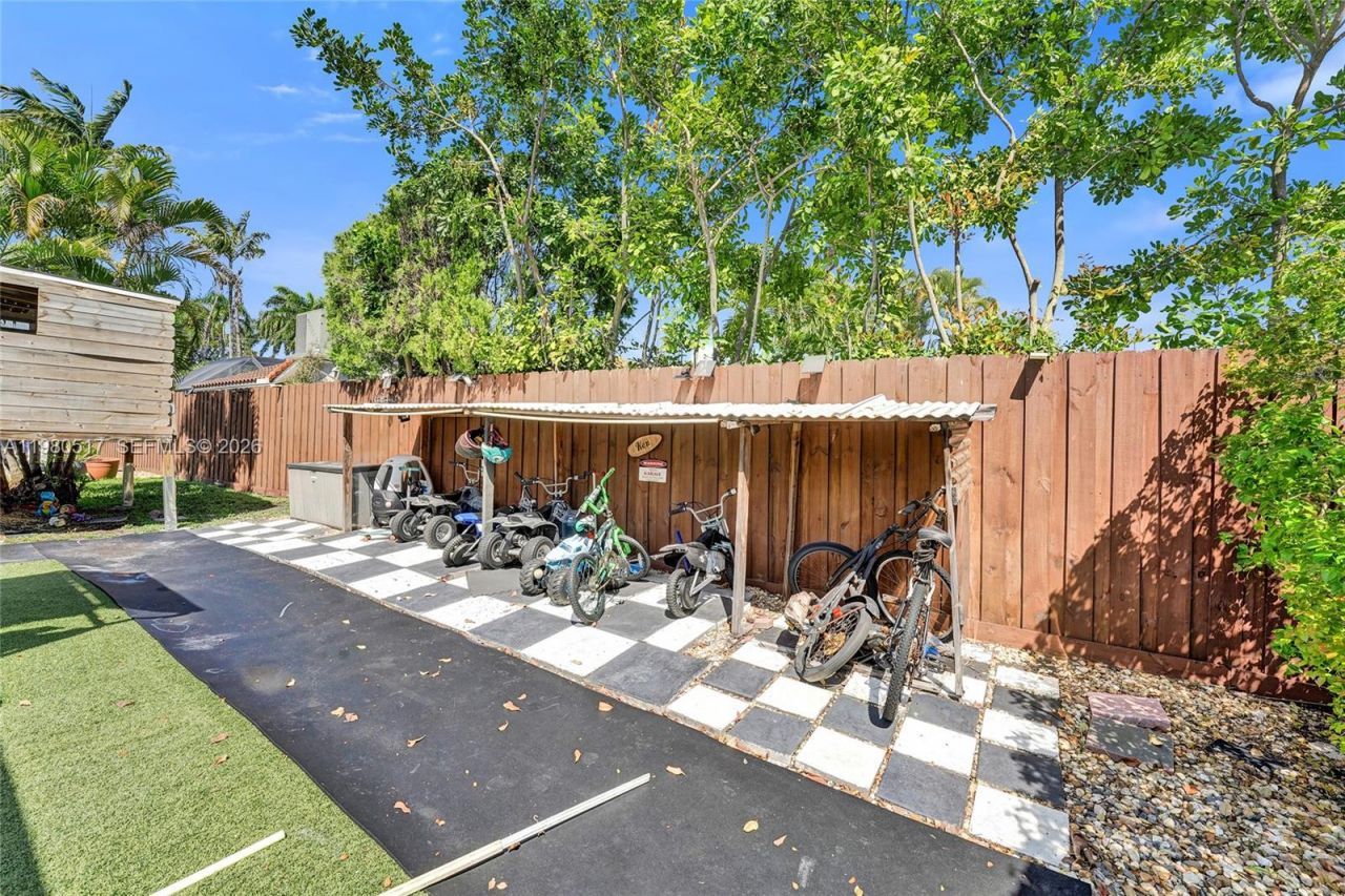 1015 S 14th Ave, Hollywood, FL 33020 Photo