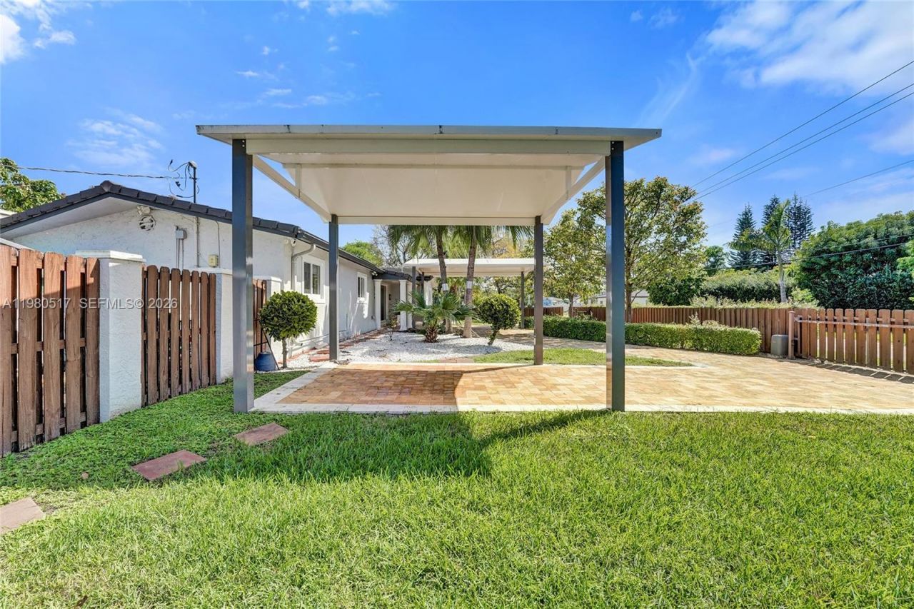 1015 S 14th Ave, Hollywood, FL 33020 Photo