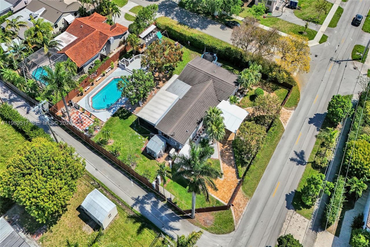 1015 S 14th Ave, Hollywood, FL 33020 Photo