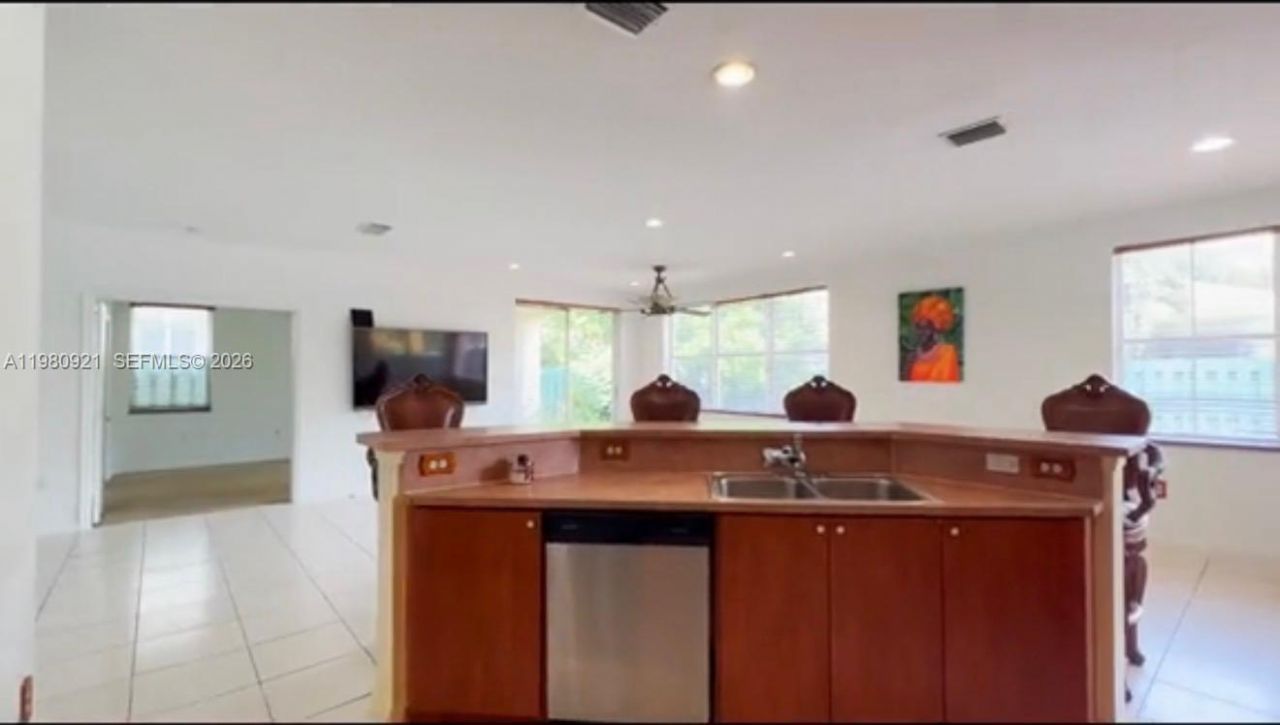 2313 SW 126th Ave, Miramar, FL 33027 Photo