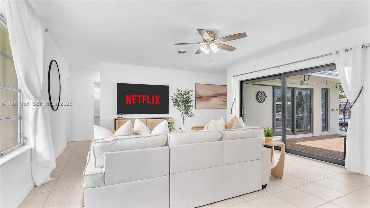 151 SE 9th Ct , Pompano Beach, FL 33060 Photo