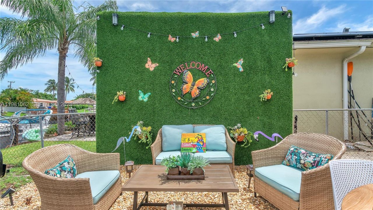 151 SE 9th Ct , Pompano Beach, FL 33060 Photo