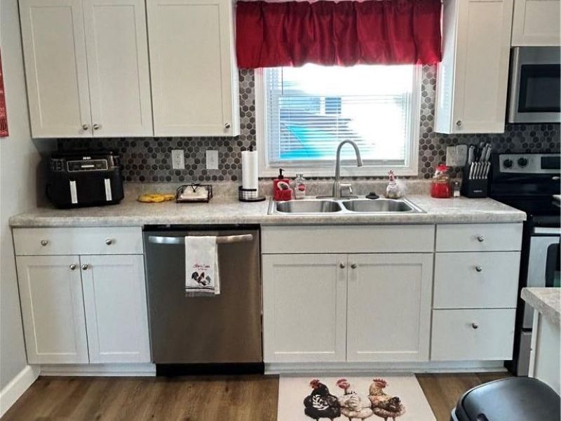 284 N American Boulevard, Vandalia, OH 45377 Photo 18