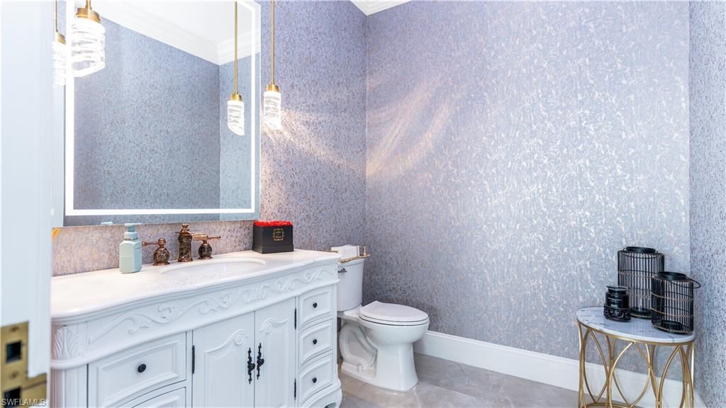 13323 Rosewood Ln, Naples, FL 34119 Photo