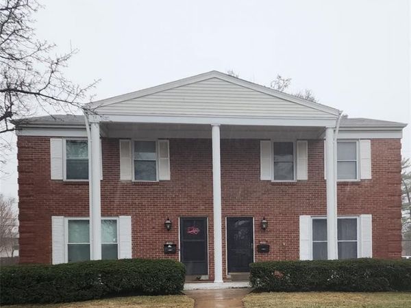 10446 Willowdale Drive, St Louis, MO 63146