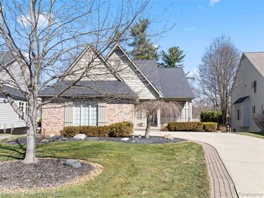 5380 Versailles Avenue, Genoa Twp, MI 48116