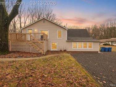 9061 N McKinley Road, Montrose Twp, MI 48433